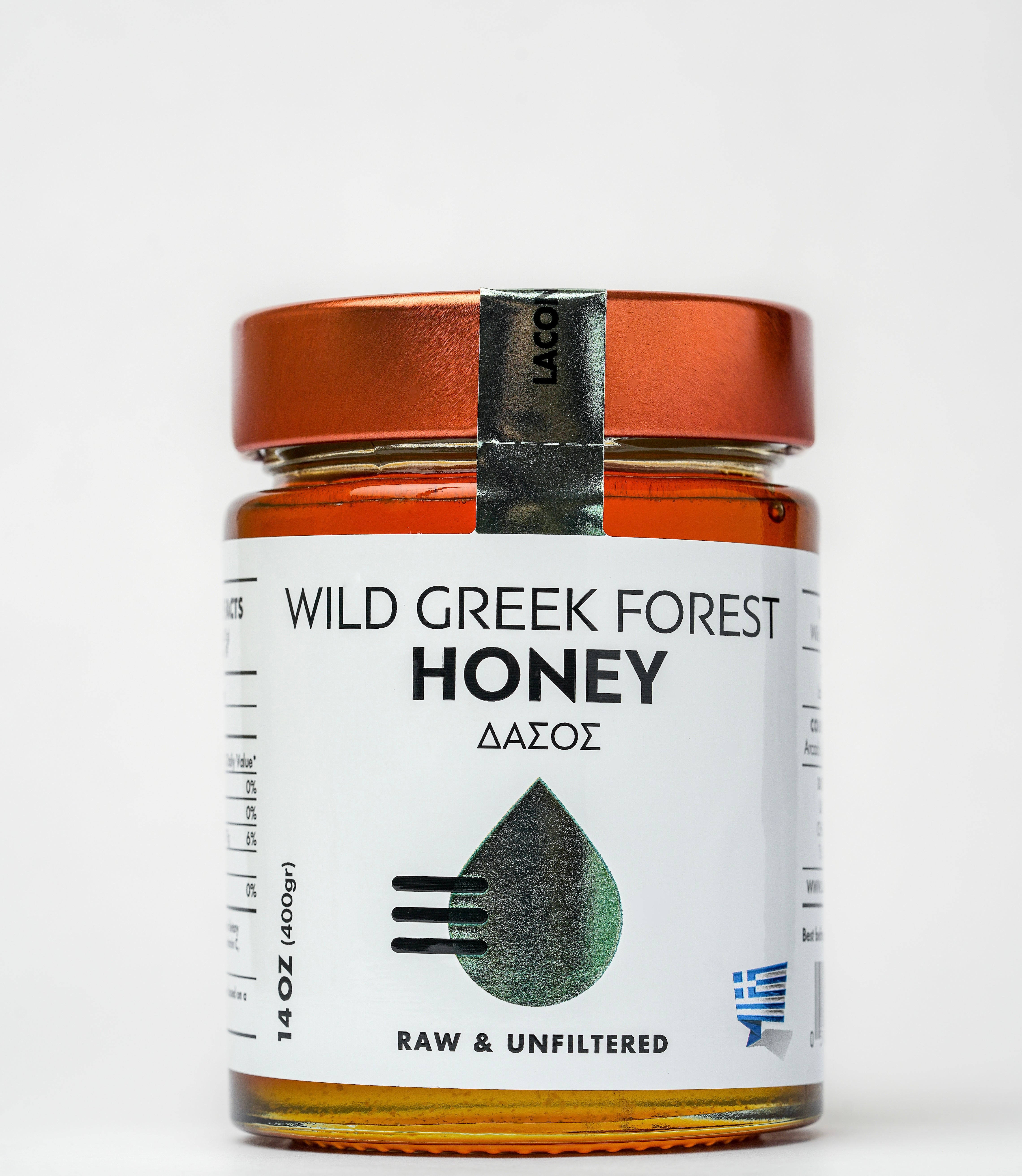 Rich in taste with exceptional aroma from the honeydew of pine and chestnut trees, wild flora with a sweeter fragrance.